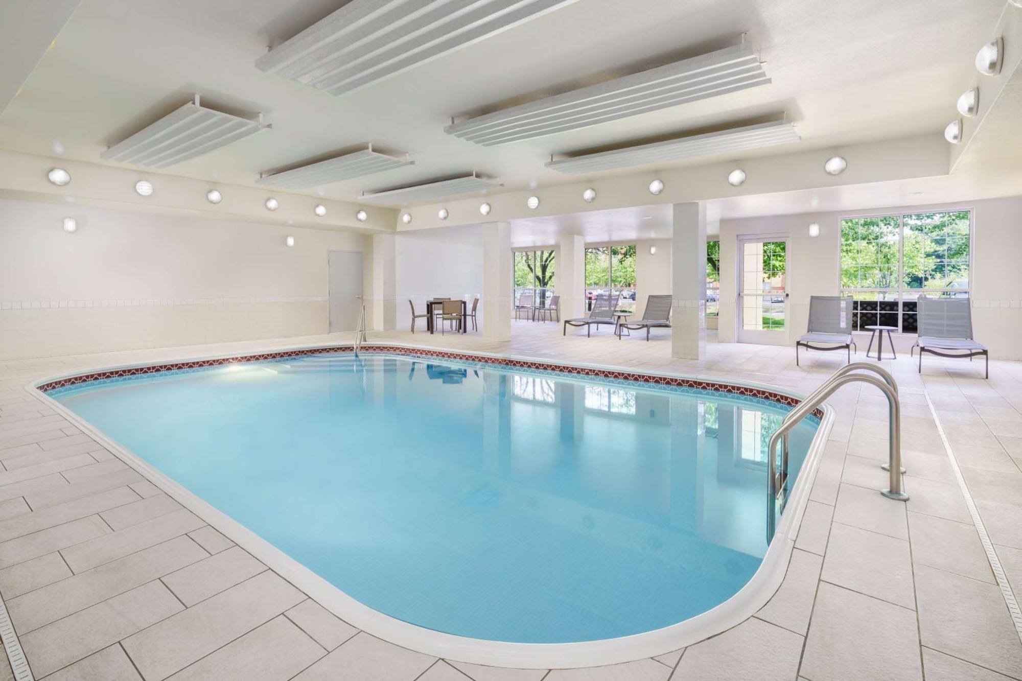 Homewood Suites By Hilton Erie Kearsarge Dış mekan fotoğraf
