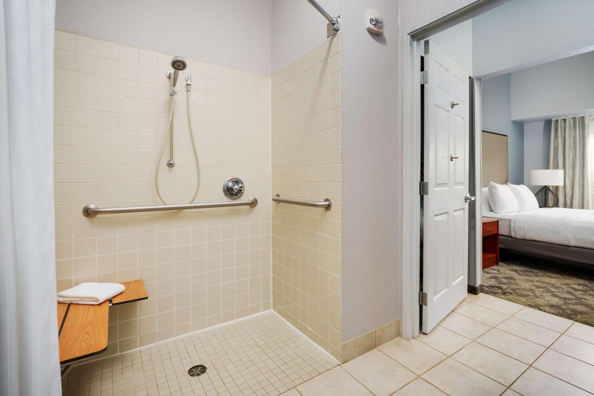 Homewood Suites By Hilton Erie Kearsarge Dış mekan fotoğraf