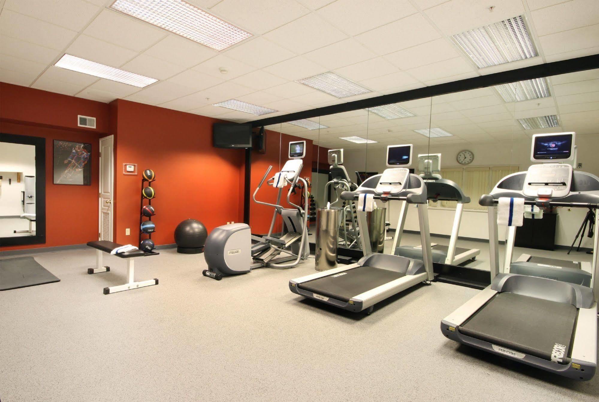 Homewood Suites By Hilton Erie Kearsarge Konforlar fotoğraf