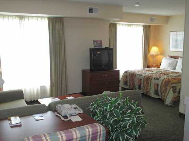 Homewood Suites By Hilton Erie Kearsarge Oda fotoğraf